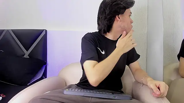 Lucian grey online show from 9, 10, 2025