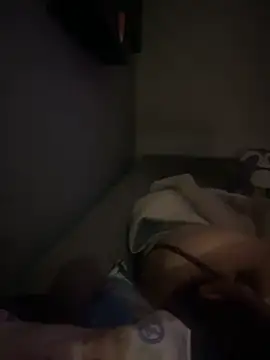 Snapshot of tompet2122 chatting on 2, 4, 2026 tompet2122 online show from 2, 4, 2026