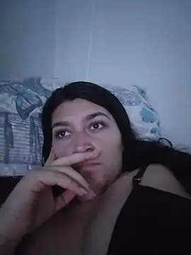 Snapshot of alejitasweet chatting on 26, 10, 2025 alejitasweet online show from 26, 10, 2025