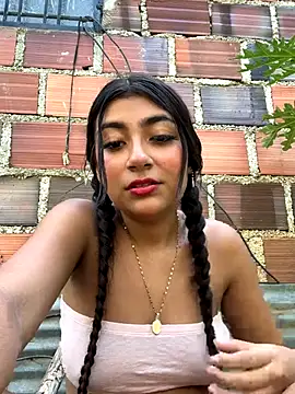 Snapshot of Sweed-virgin-pussy chatting on 6, 11, 2025 Sweed-virgin-pussy online show from 6, 11, 2025