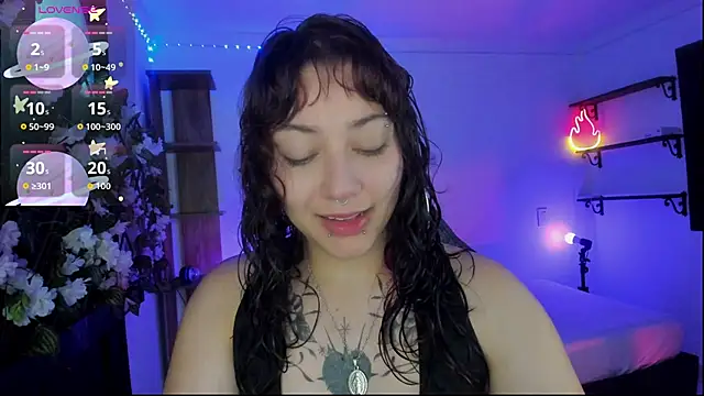 Snapshot of Kora_Red69 chatting on 10, 11, 2025 Kora Red69 online show from 10, 11, 2025