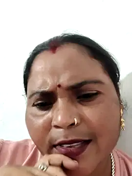 Snapshot of Monalisa22y chatting on 4, 10, 2025 Monalisa22y online show from 4, 10, 2025