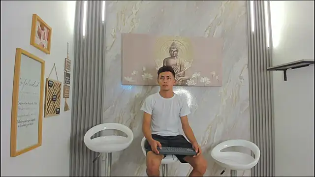 VERY HOT GUYS online show from 18, 1, 2026