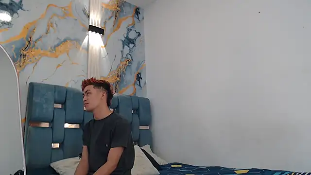 VERY HOT GUYS online show from 7, 2, 2026