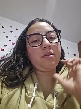 annyaparis online show from 18, 2, 2026