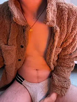 Snapshot of LiamMyst chatting on 24, 10, 2025 LiamMyst online show from 24, 10, 2025