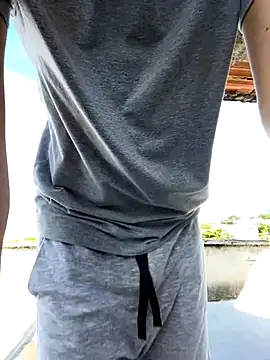 Snapshot of LiamMyst chatting on 14, 11, 2025 LiamMyst online show from 14, 11, 2025