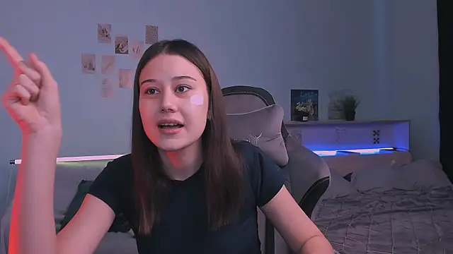 adelle046 online show from 16, 11, 2025