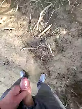 Snapshot of rezzzze chatting on 10, 3, 2026 rezzzze online show from 10, 3, 2026