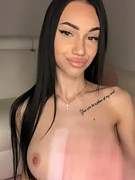 ilariea girl online show from 14, 1, 2026