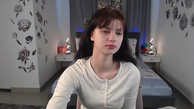 Snapshot of MileyRood chatting on 14, 10, 2025 MileyRood online show from 14, 10, 2025