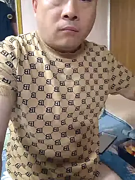 han515319 online show from 24, 2, 2026