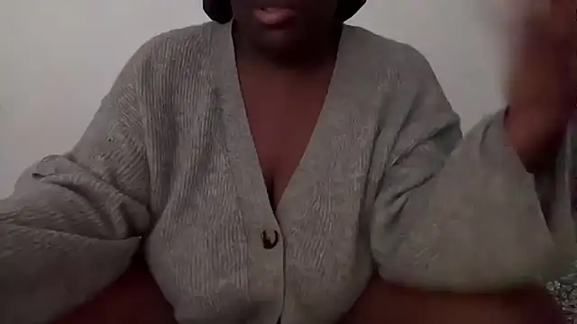 nanaisbackk online show from 8, 10, 2025