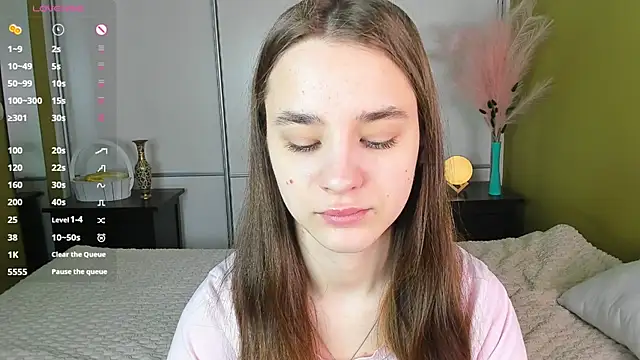 Snapshot of JinnyMcie chatting on 31, 3, 2026 JinnyMcie online show from 31, 3, 2026