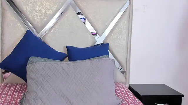 mia fox4 online show from 25, 10, 2025