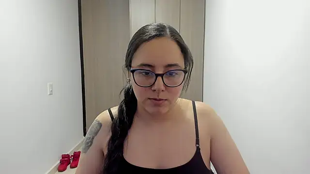 Venus cat  online show from 15, 10, 2025