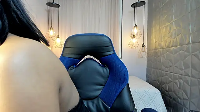 MADDY MAGIC online show from 13, 12, 2025