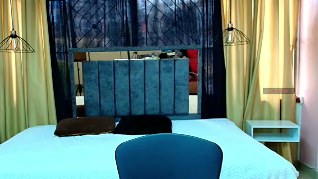 scarlet milf  online show from 20, 10, 2025