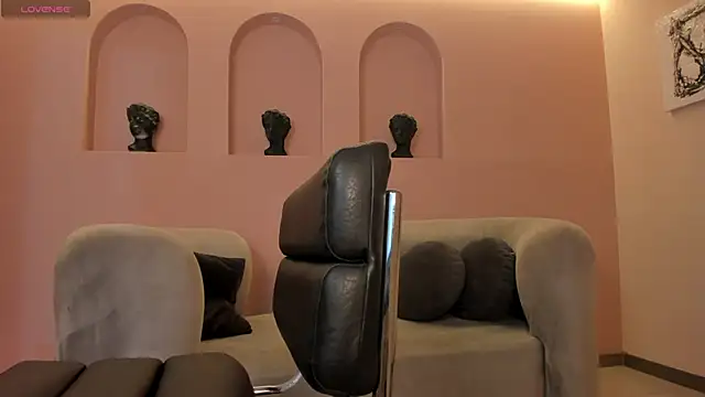 EmilyJohnsonX1 online show from 24, 10, 2025