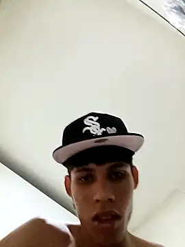 Snapshot of mazo18 chatting on 16, 2, 2026 mazo18 online show from 16, 2, 2026