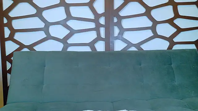 ashley jonee online show from 14, 12, 2025