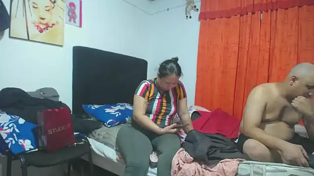 Snapshot of Meloncillo_and_Babyliss99 chatting on 26, 2, 2026 Meloncillo and Babyliss99 online show from 26, 2, 2026