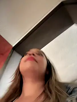 Ada Pink online show from 18, 12, 2025