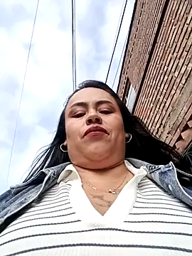 Italia 12 online show from 7, 11, 2025