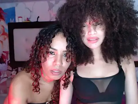 Miiss-Diiamondss online show from 12, 10, 2025