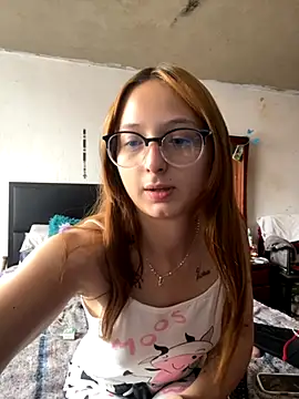 imariahot online show from 3, 10, 2025
