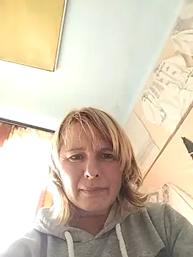 Masha412111 online show from 8, 10, 2025