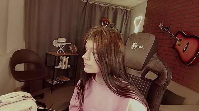 StasyaCollins online show from 5, 12, 2025