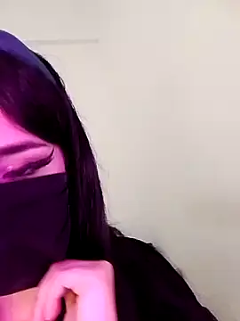 Snapshot of hot_inaas chatting on 9, 11, 2025 hot inaas online show from 9, 11, 2025