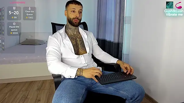MasculineGuy99 online show from 29, 10, 2025