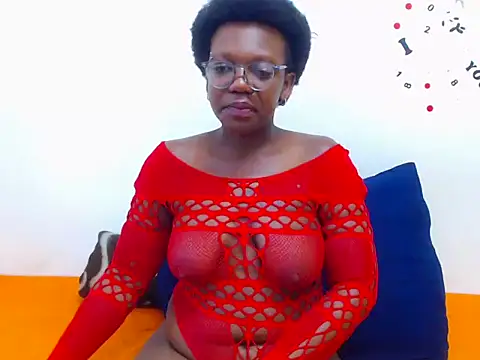 BrownSkinGirl00 online show from 5, 11, 2025