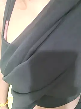 Lusty Naina online show from 11, 11, 2025