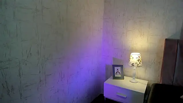 Olivia johansson online show from 14, 11, 2025