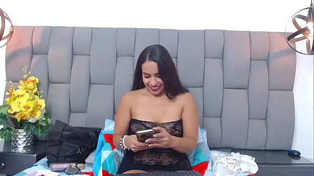 Emilysweet2 online show from 16, 1, 2026