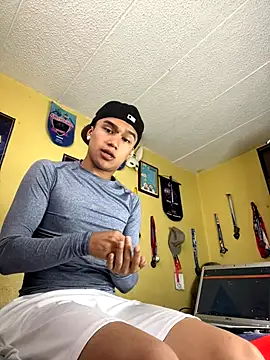 lyan t2 online show from 18, 10, 2025