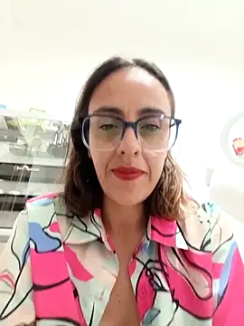 Jade 1-9 online show from 14, 10, 2025