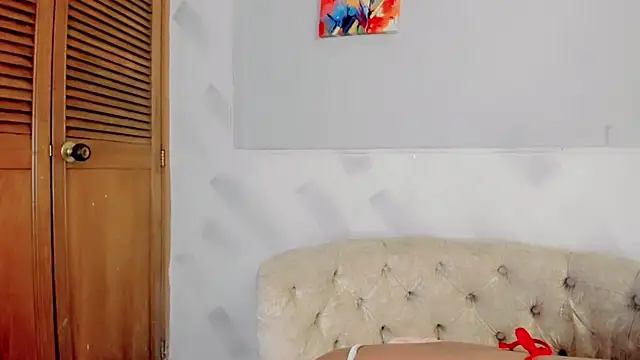 Molly Logan online show from 20, 3, 2026