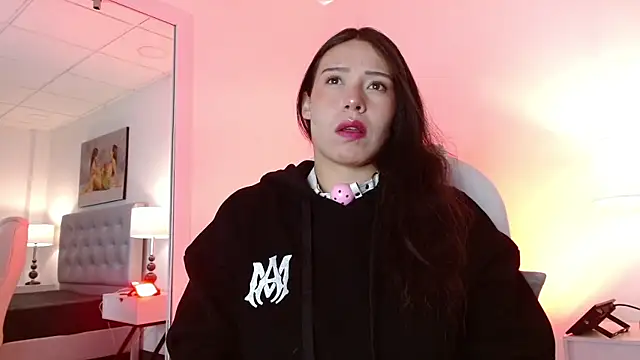 Mariaaam  online show from 10, 10, 2025