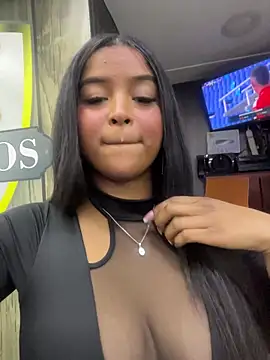 mitschellfox21 online show from 16, 11, 2025