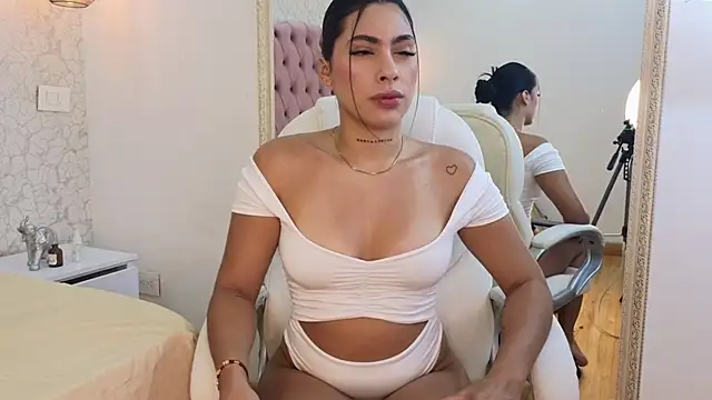 Vanessa Rain  online show from 7, 11, 2025