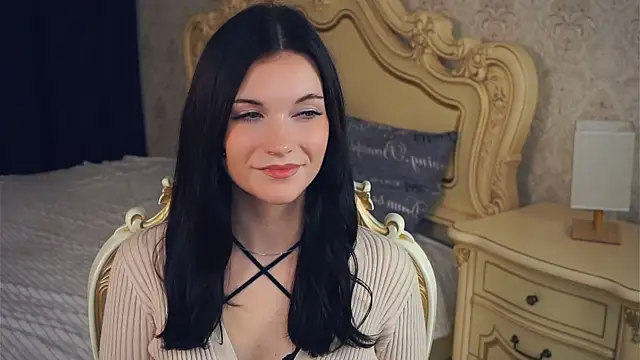 BettieBourque online show from 8, 10, 2025