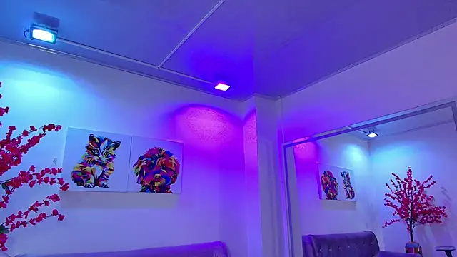 Snapshot of Summer_miller chatting on 23, 10, 2025 Summer miller online show from 23, 10, 2025