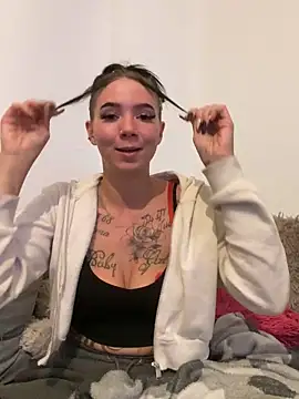 YoungZoexx online show from 10, 11, 2025