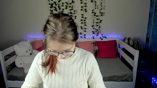 shy elina01 online show from 20, 10, 2025