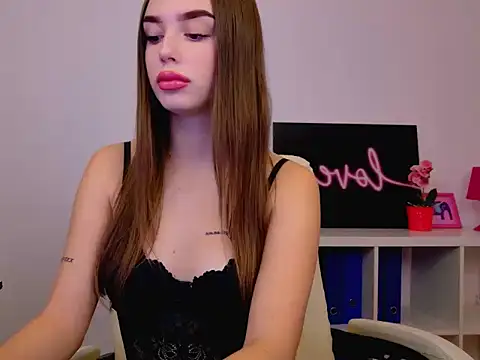 Nica Diamond online show from 13, 10, 2025