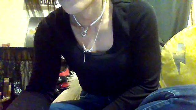 Snapshot of Rileyy7tk chatting on 22, 12, 2025 Rileyy7tk online show from 22, 12, 2025